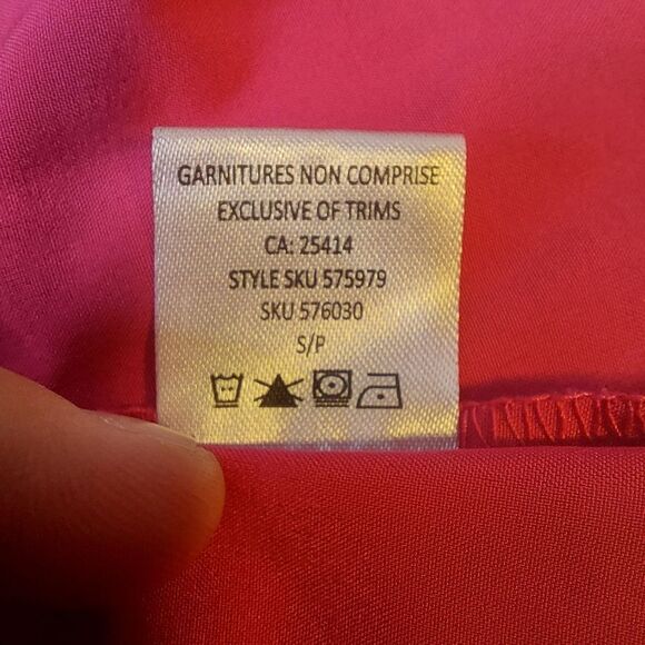 V-Neck Scrub Top - Picture 10 of 10